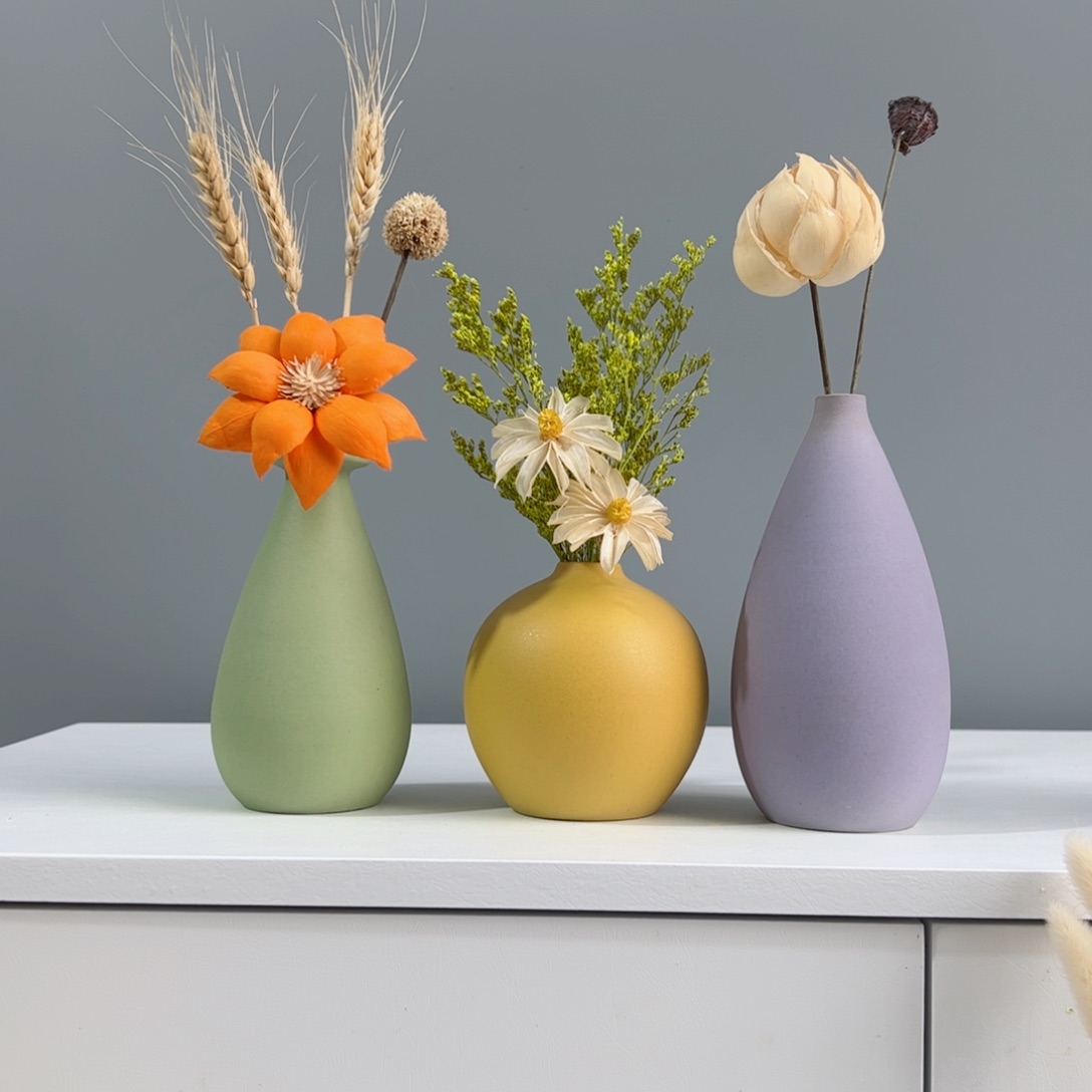 摆件陶瓷小花瓶摆件含花总高约20-30cm