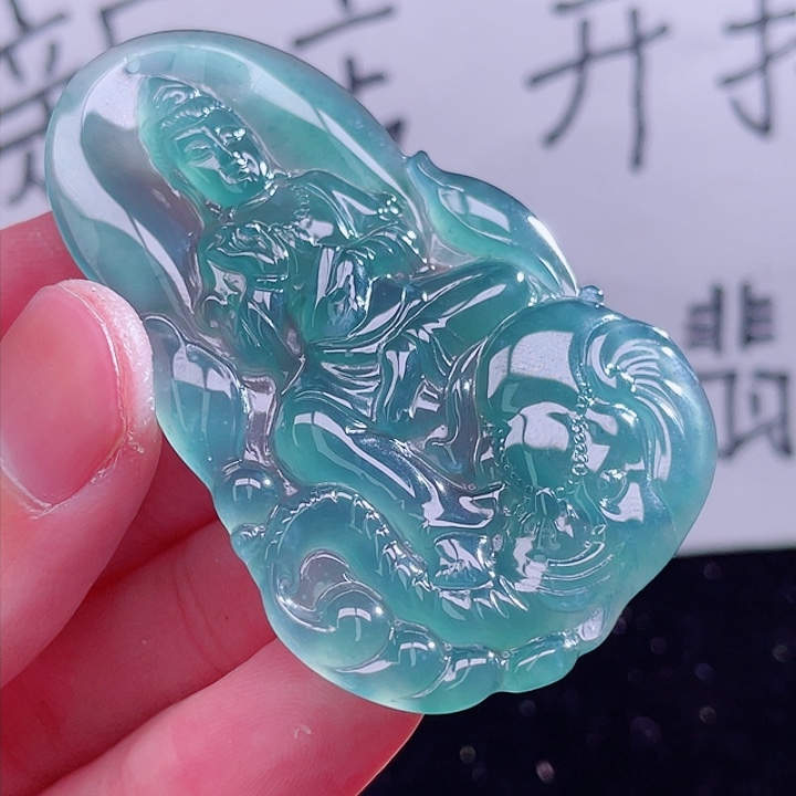 翡翠颈饰未镶嵌999999999