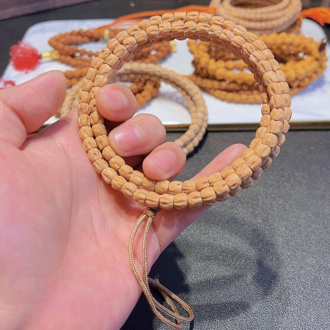 柏香籽/百香籽吊坠