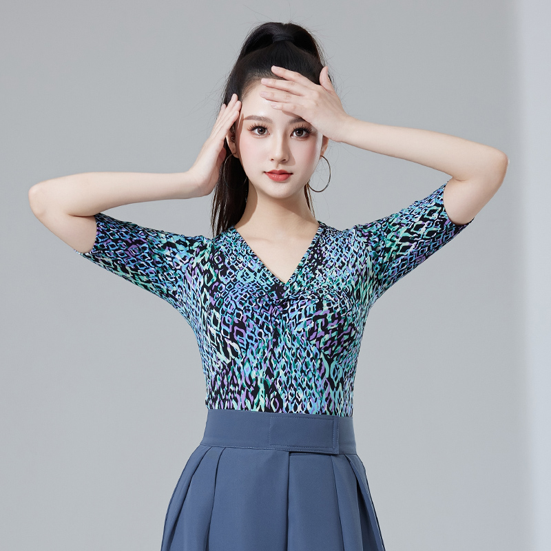 绚悦摩登舞上衣新款拉丁舞练功服印花薄款女成人跳舞衣国标表演服
