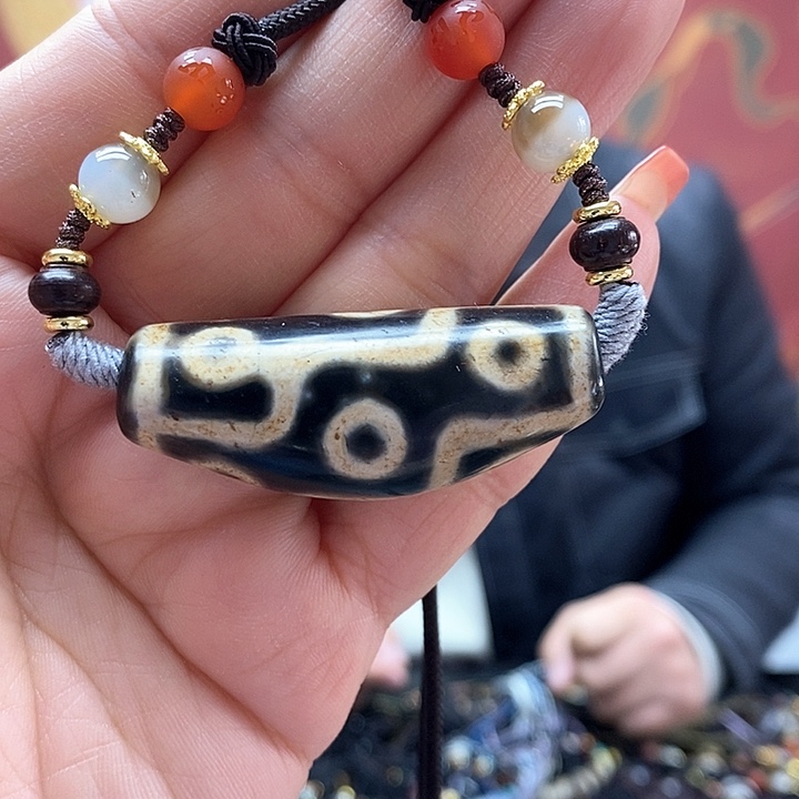 玛瑙/玉髓颈饰合金