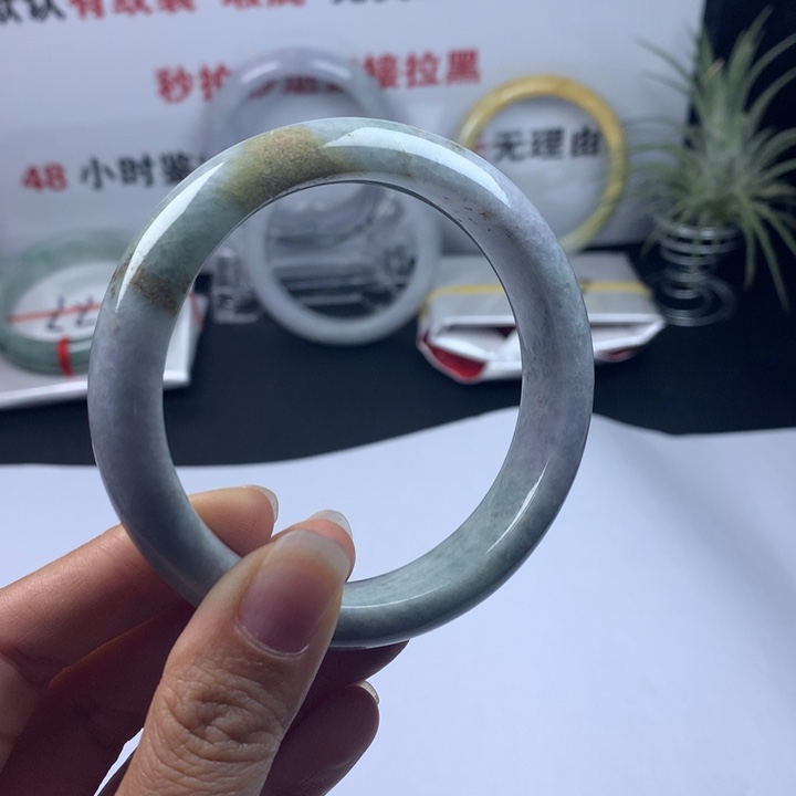 未镶嵌手镯翡翠53