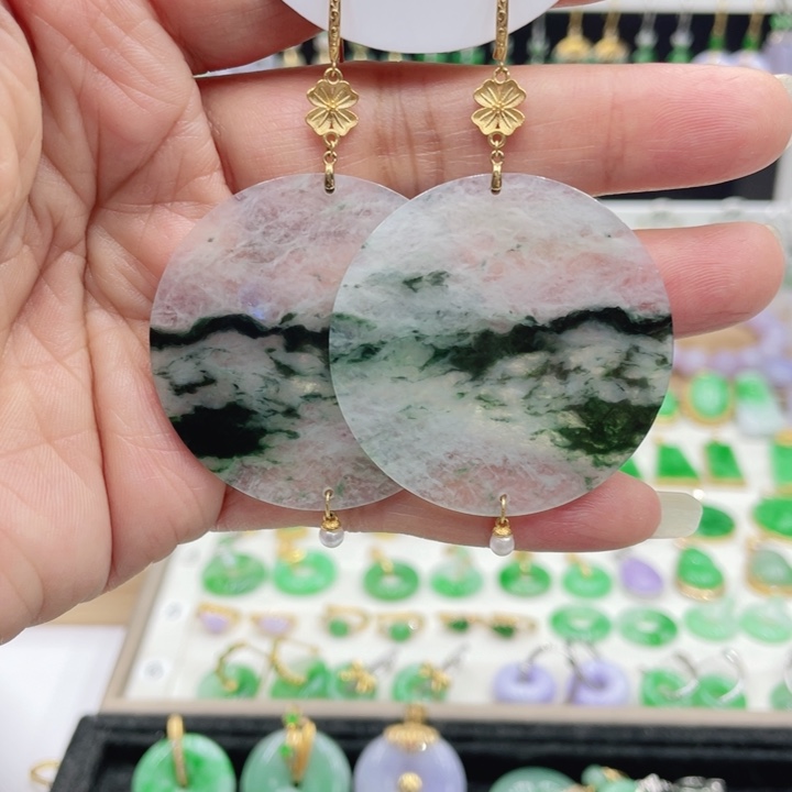 翡翠18K金镶嵌耳饰