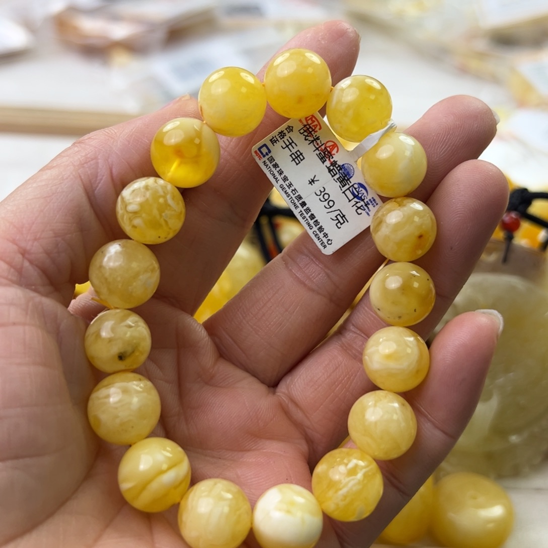 琥珀珠宝奇石未镶嵌