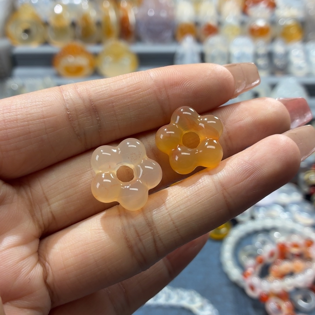 A***新玛瑙/玉髓未镶嵌吊坠(不含链)