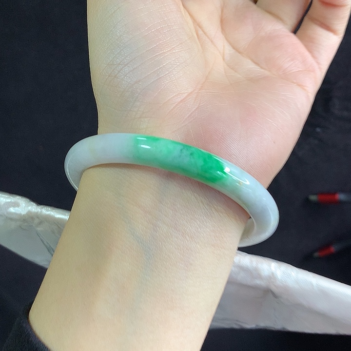 翡翠未镶嵌手镯57圈 6340窄款正圈