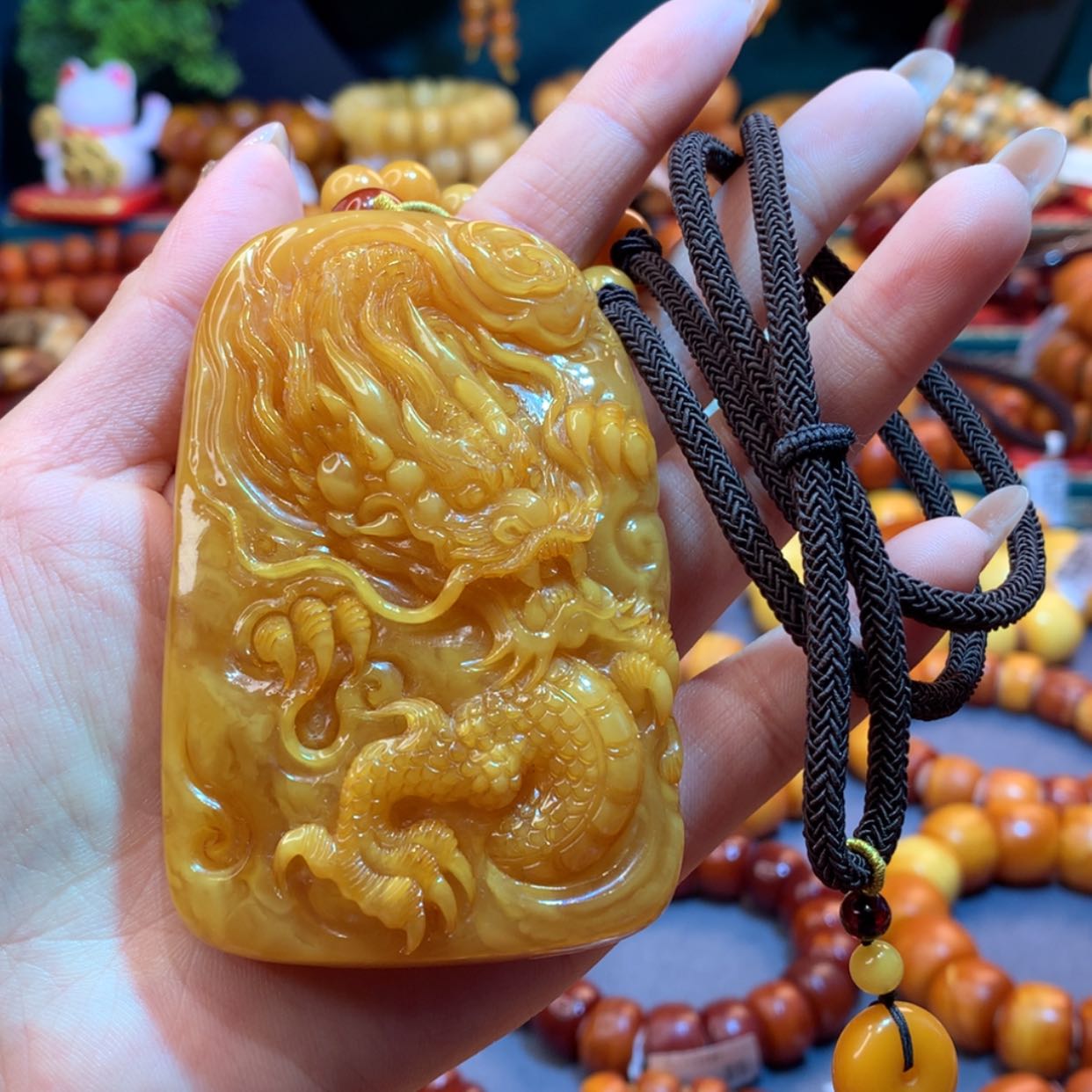 【闪购商品】蜜蜡吊坠(赠链)未镶嵌