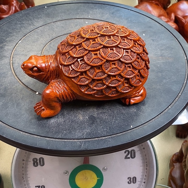 花梨木金龟一个摆件