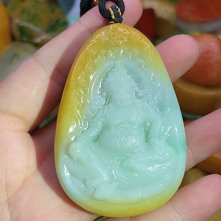 B***d颈饰未镶嵌翡翠缅甸