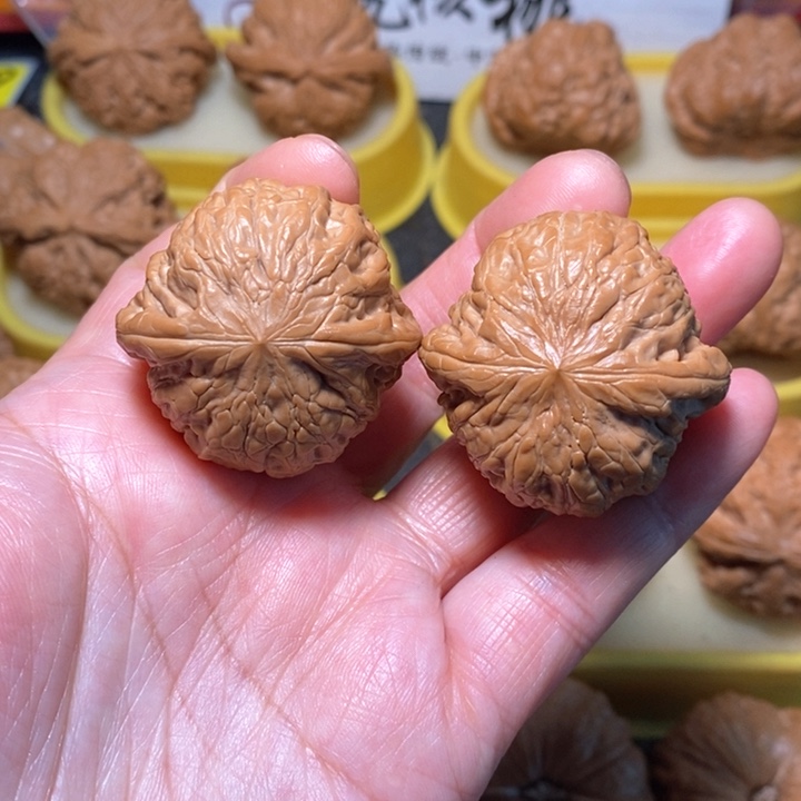 文玩核桃把件铁锤 36 36