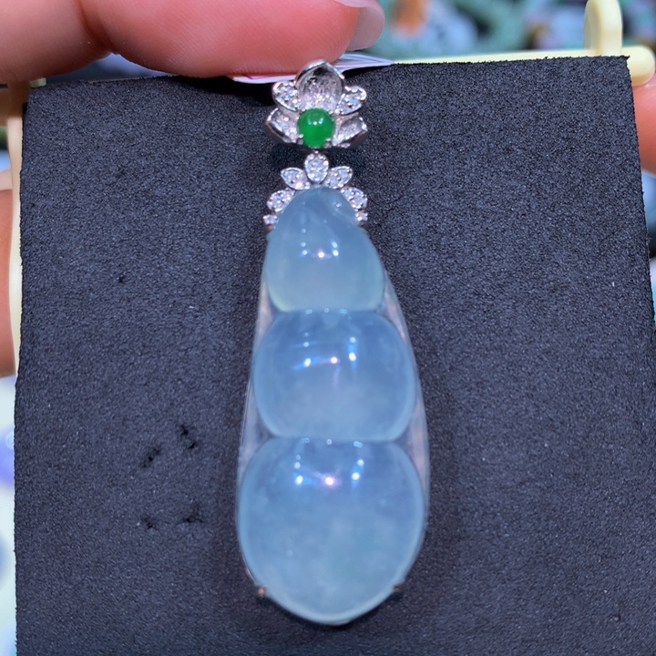 翡翠18K金镶嵌手链翡翠