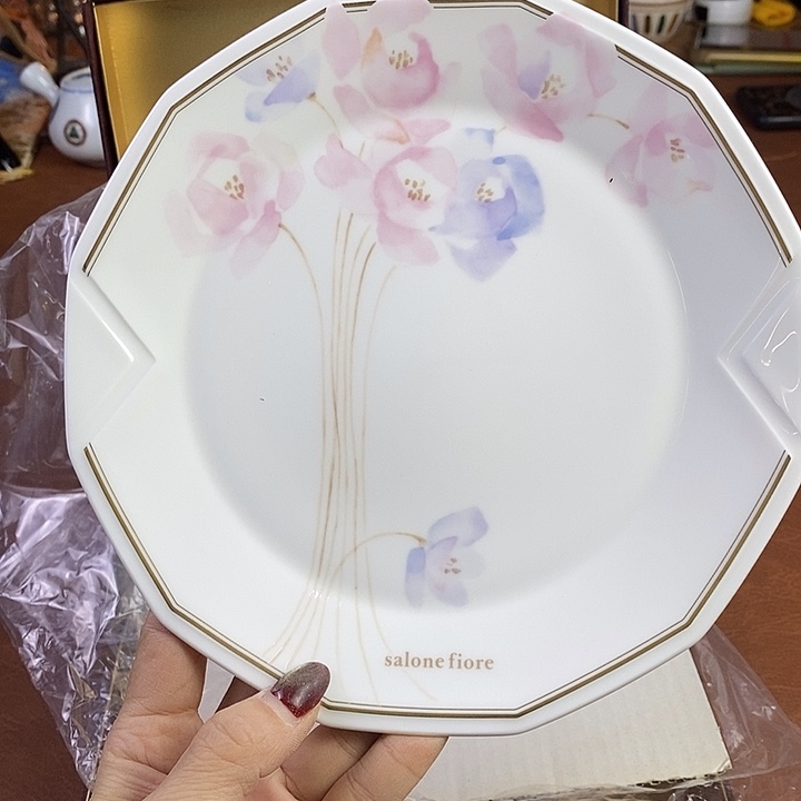 瓷器铜铁器木粉花瓶盘子