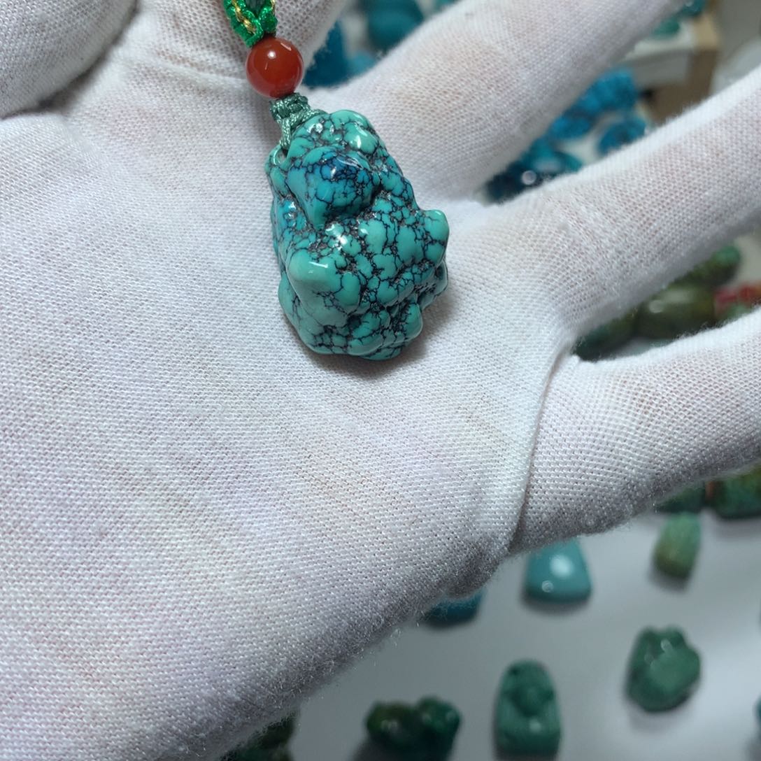 绿松石无未镶嵌原矿原矿绿松石