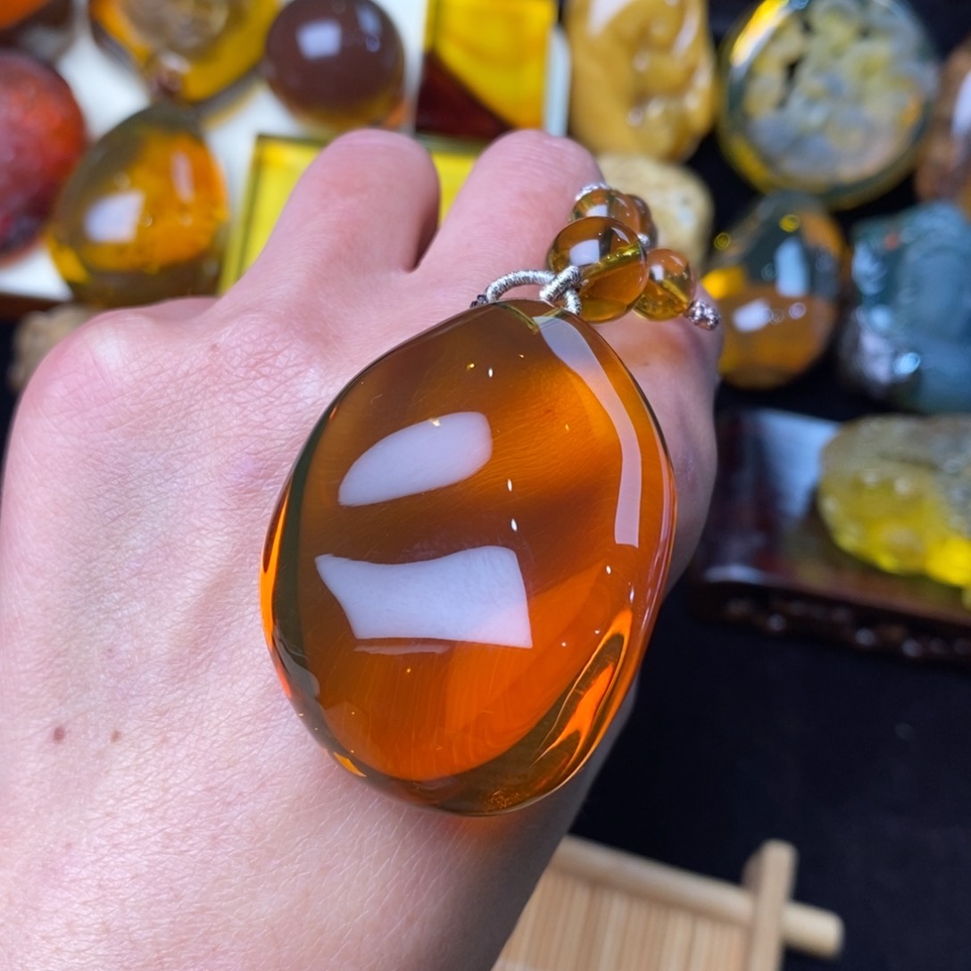琥珀颈饰未镶嵌20克净水血茶随行吊坠