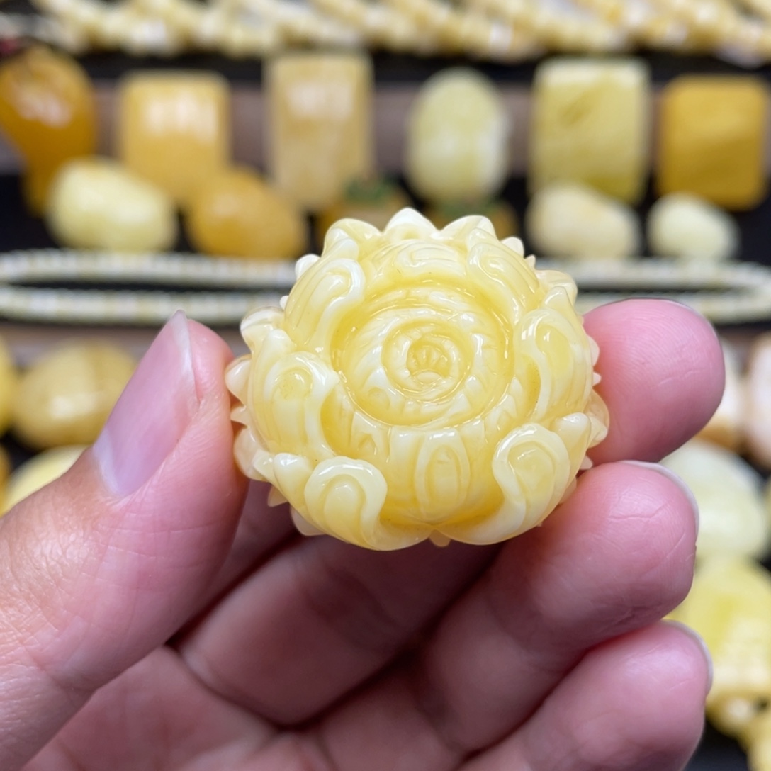 琥珀未镶嵌裸石琥珀蜜蜡