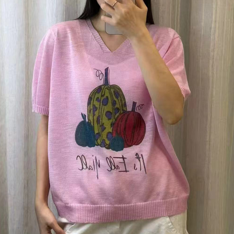 时尚短袖女装针织衫