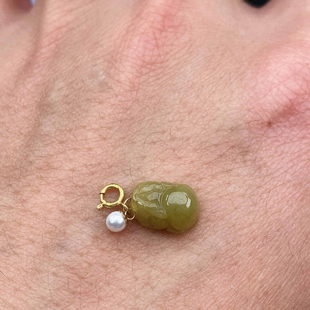 翡翠颈饰18K金镶嵌貔貅