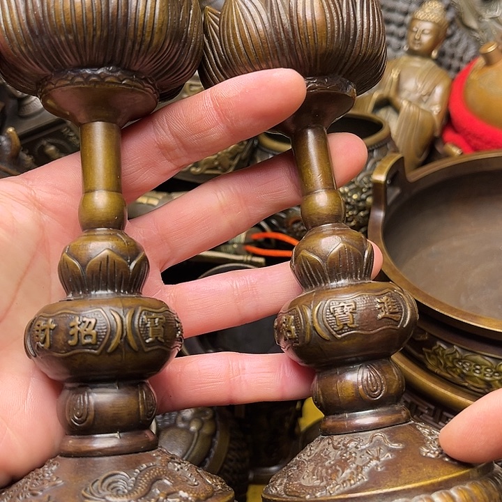 精美铜器批发档口