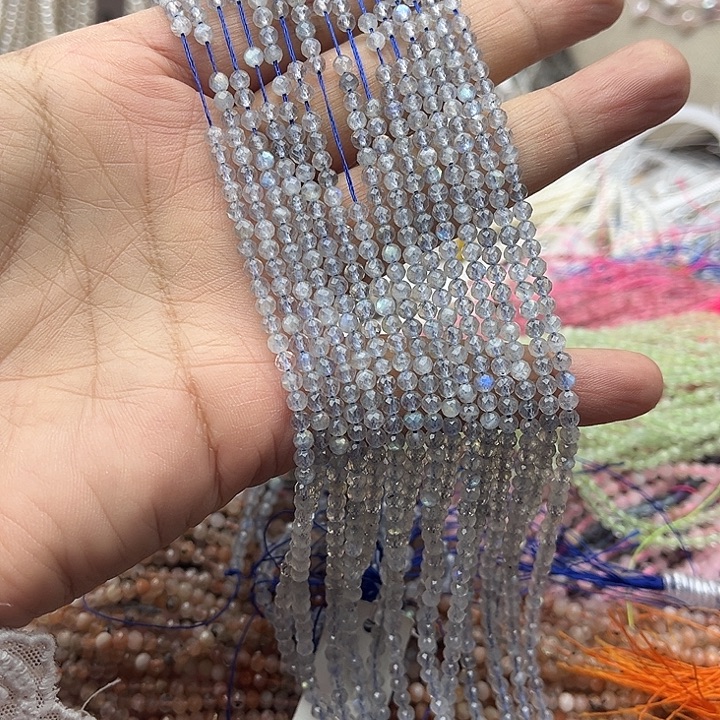 玛瑙/玉髓未镶嵌珠宝半成品一条3mm左右灰月光刻面