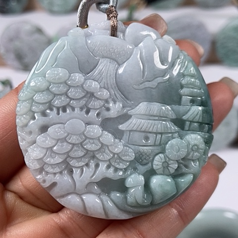 翡翠颈饰未镶嵌山水两面工福利