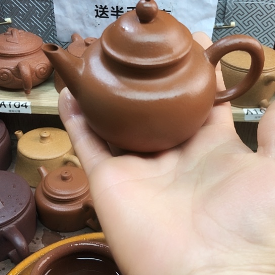 紫砂茶壶朱泥水平150豪升左右有瑕疵