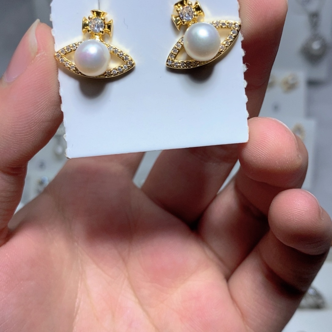 银S925镶嵌耳饰淡水珍珠