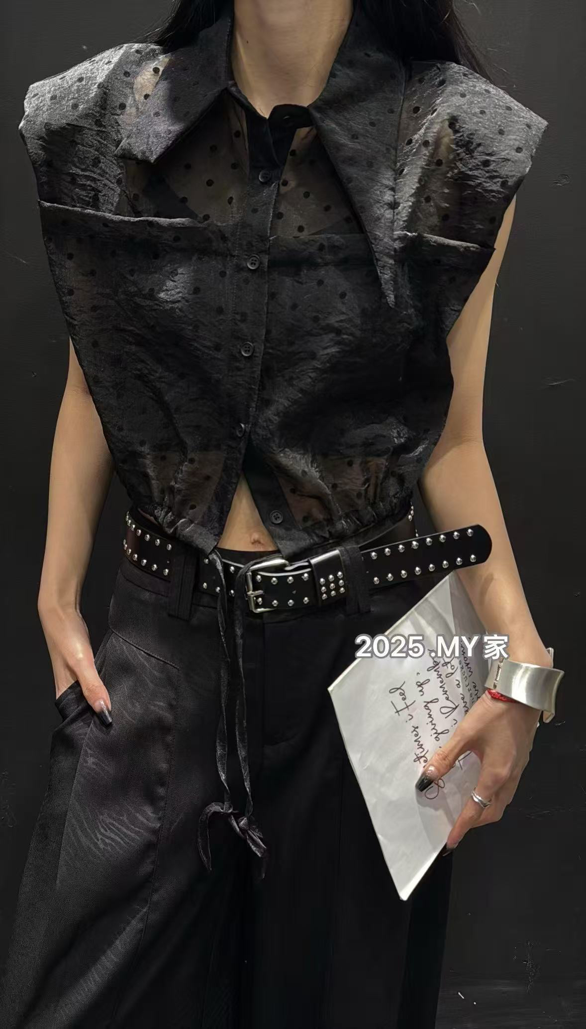 小众设计感无袖衬衫女2025夏季新款宽松显瘦百搭翻领上衣#1069