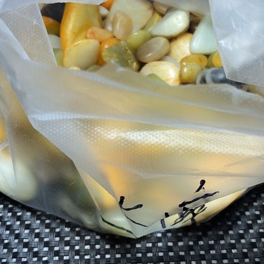 新疆和田原石石头陶