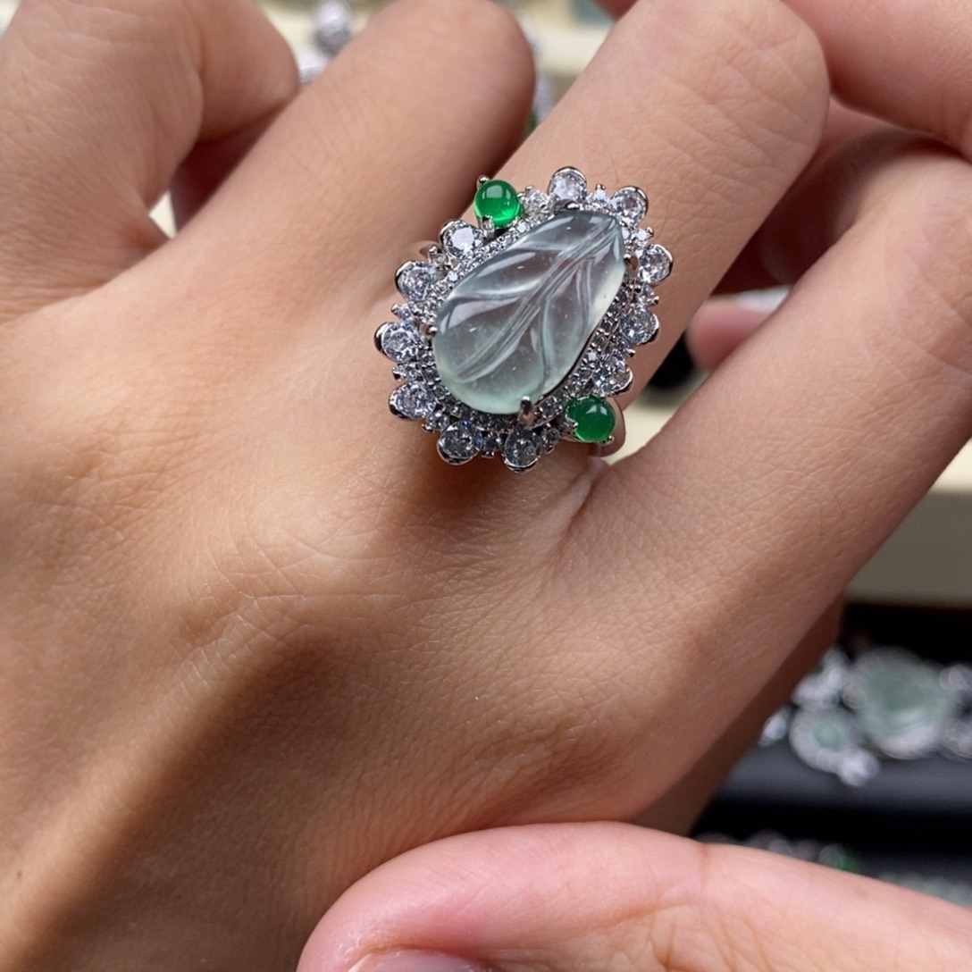 未镶嵌挂件翡翠翡翠