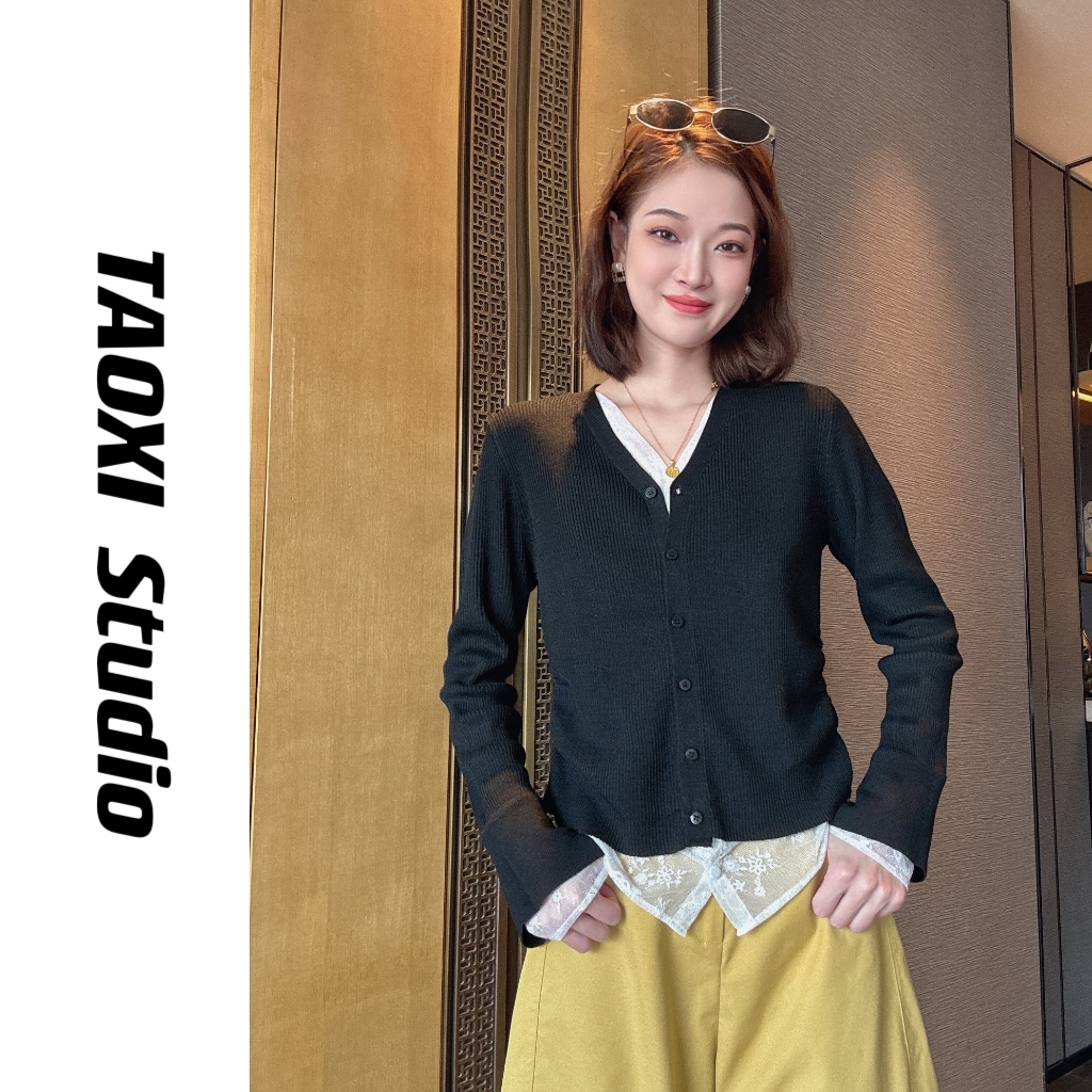 [TAOXI]2025新款假两件蕾丝上衣极简百搭开口袖V领开衫