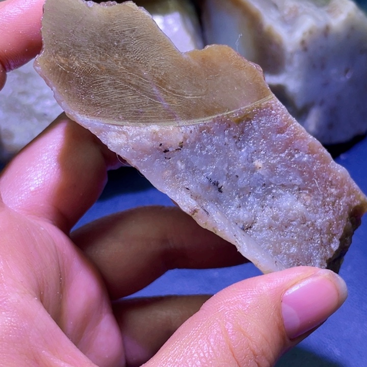 和田玉未镶嵌珠宝半成品