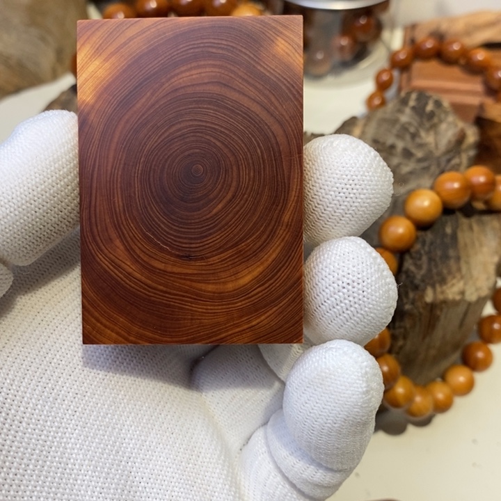 柏木（崖柏）༄****༅太行崖柏陈化料黑油牌子