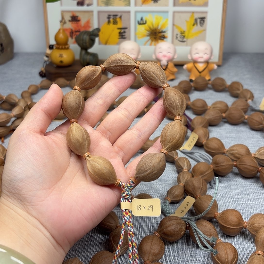 徐***橄榄核手串梅林铁核18.29橄榄核