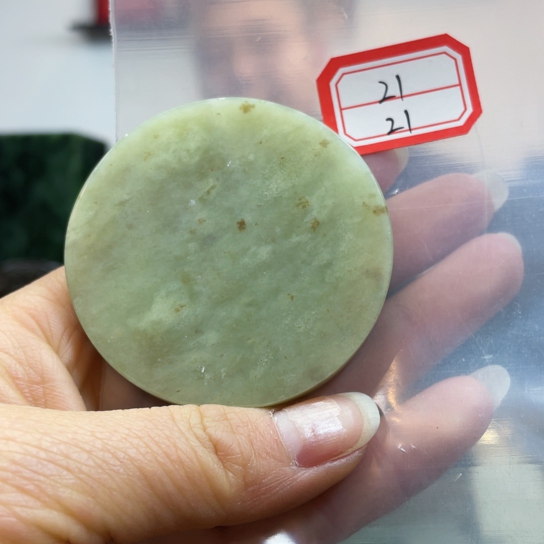 未镶嵌和田玉挂件
