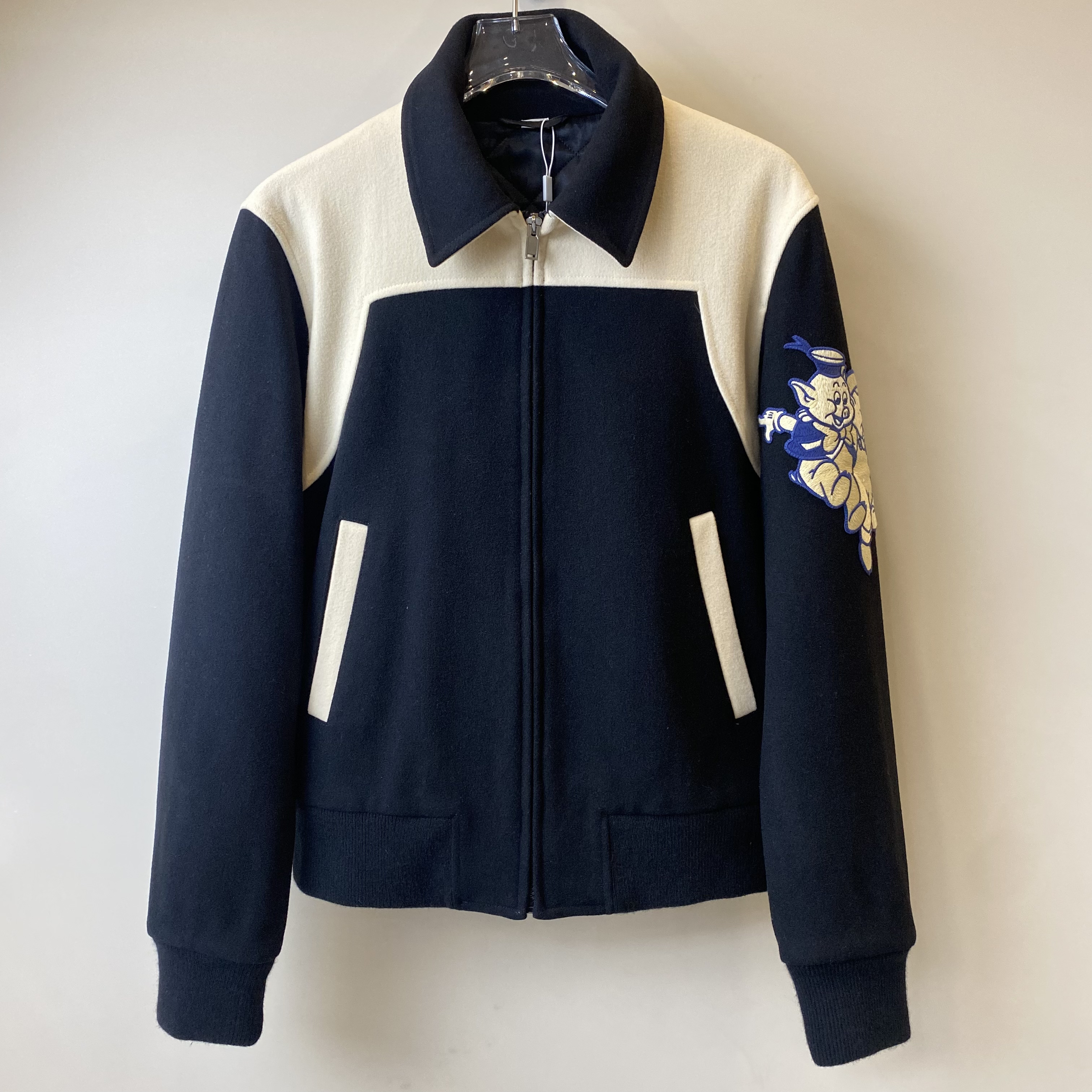 未使用 GUCCI/古驰 联名迪士尼联名棉服 48码 AA10443