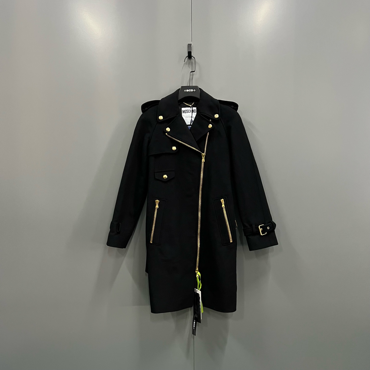 未使用 Moschino/莫斯奇诺 tt18 黑色斜拉链大衣 38码/610816
