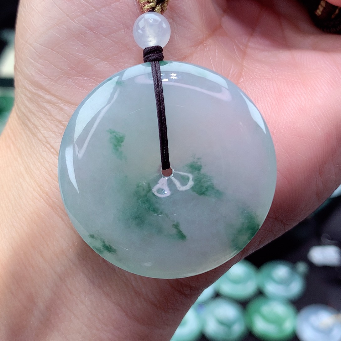 翡翠颈饰未镶嵌尺寸35/6.5