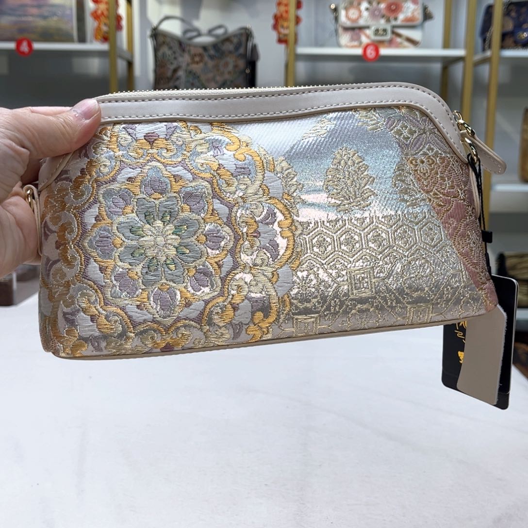 织绣直播间浮力大漏