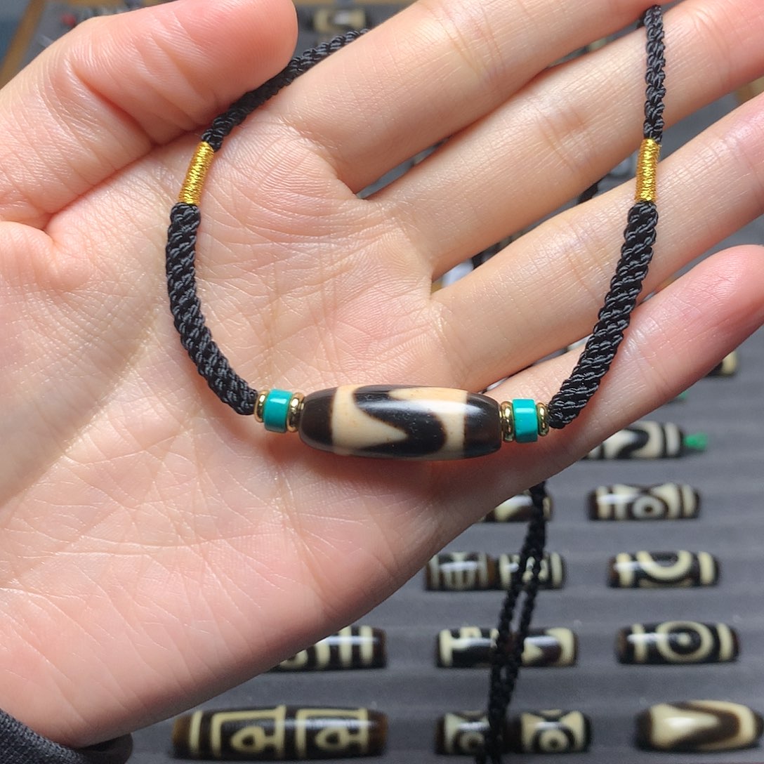 玛瑙/玉髓吊坠(赠链)未镶嵌