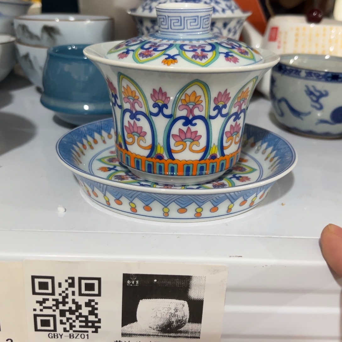 陶瓷等行业的生产和销售企业提供