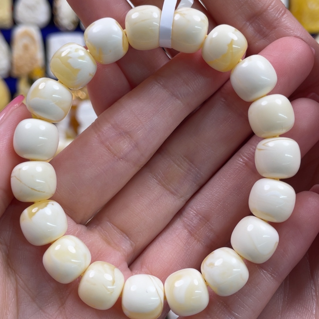 蜜蜡裸石未镶嵌琥珀蜜蜡