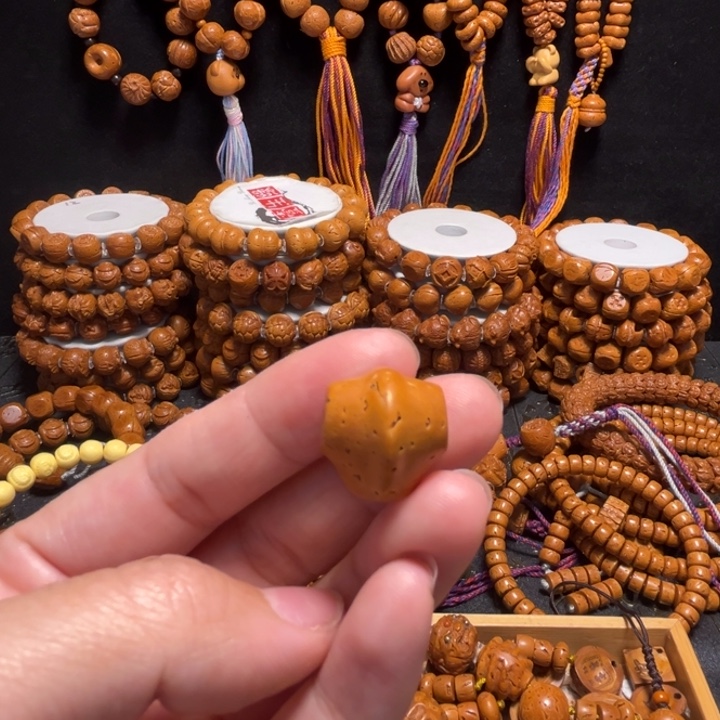 冰***峰桃核手串鲨鱼背三通