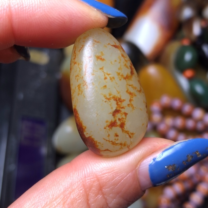 和田玉未镶嵌珠宝奇石