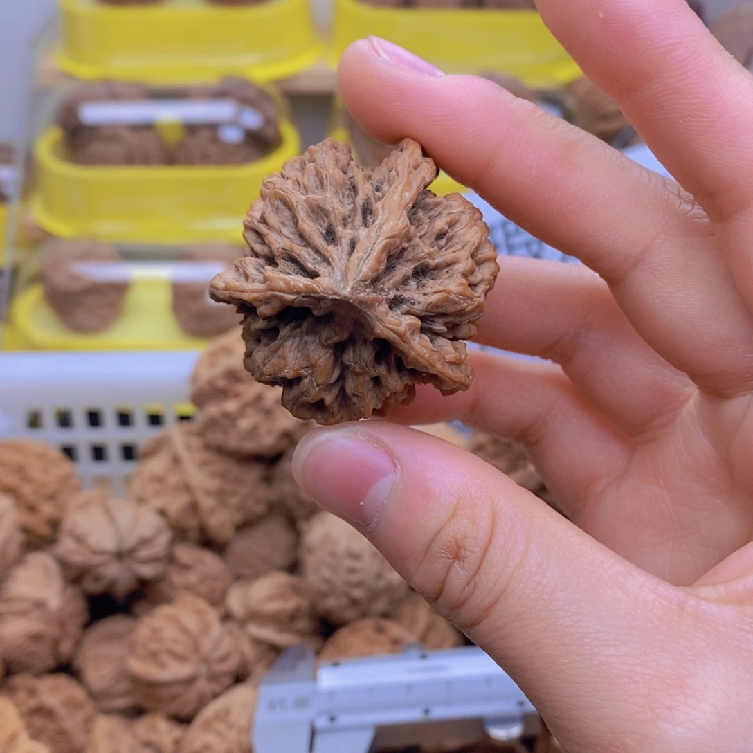 吊坠文玩核桃?*异形核桃