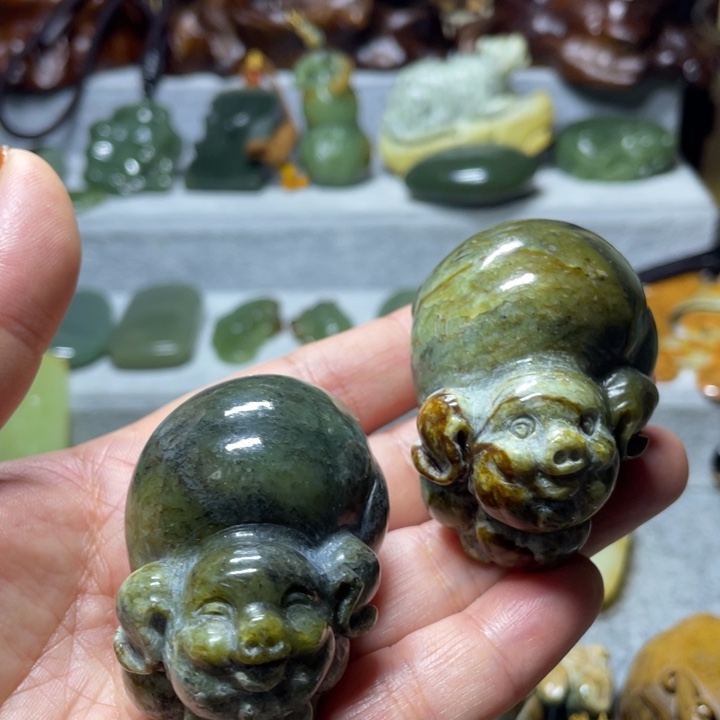 【闪购商品】岫岩河磨玉（透闪石质玉）手把未镶嵌