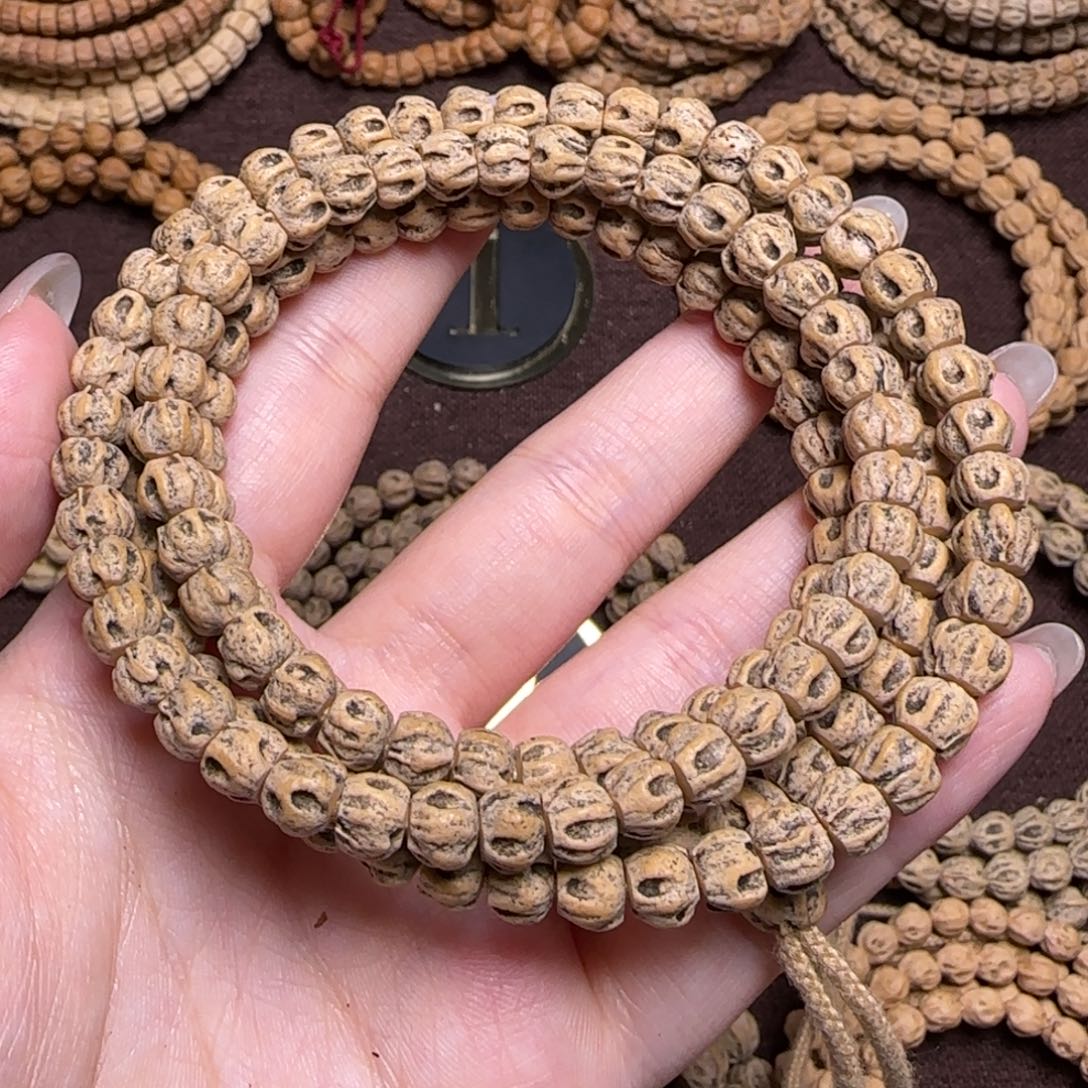 柏香籽/百香籽吊坠两*