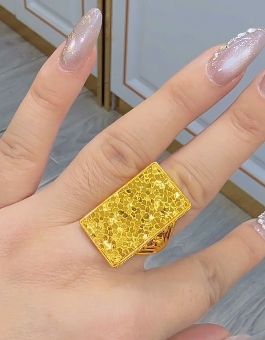 钛钢莫桑石手镯 金色欧美风浅金女民族风哑光复古龙凤呈祥可调节