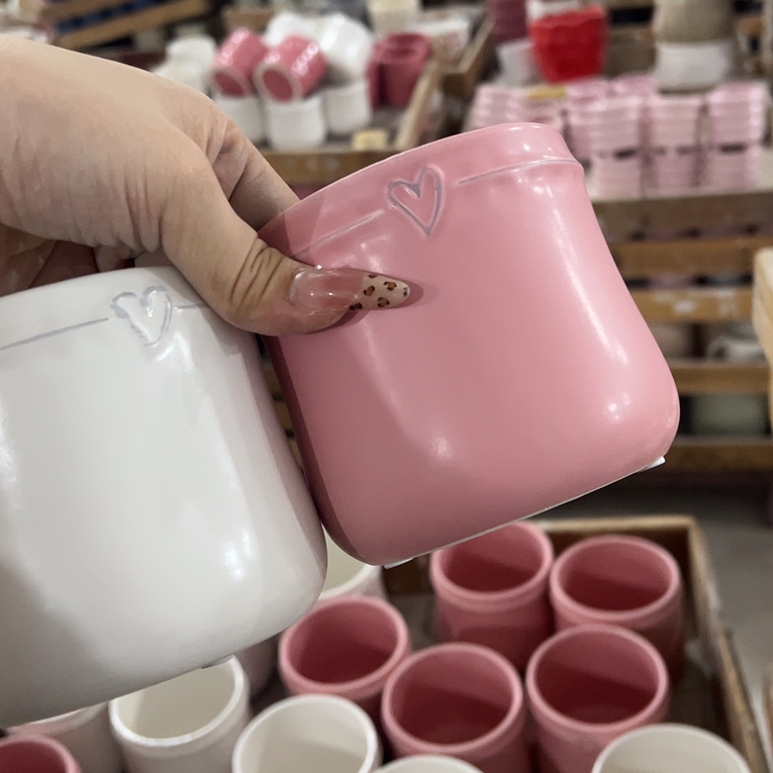 有孔陶瓷花盆，满10米包邮发货