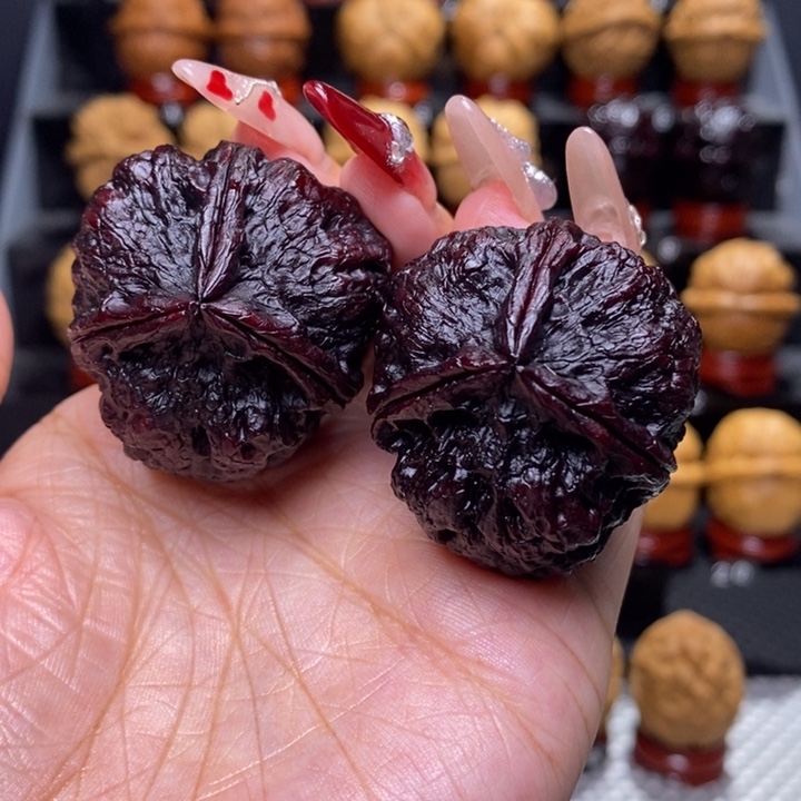 文玩核桃把件地焖三楞37号