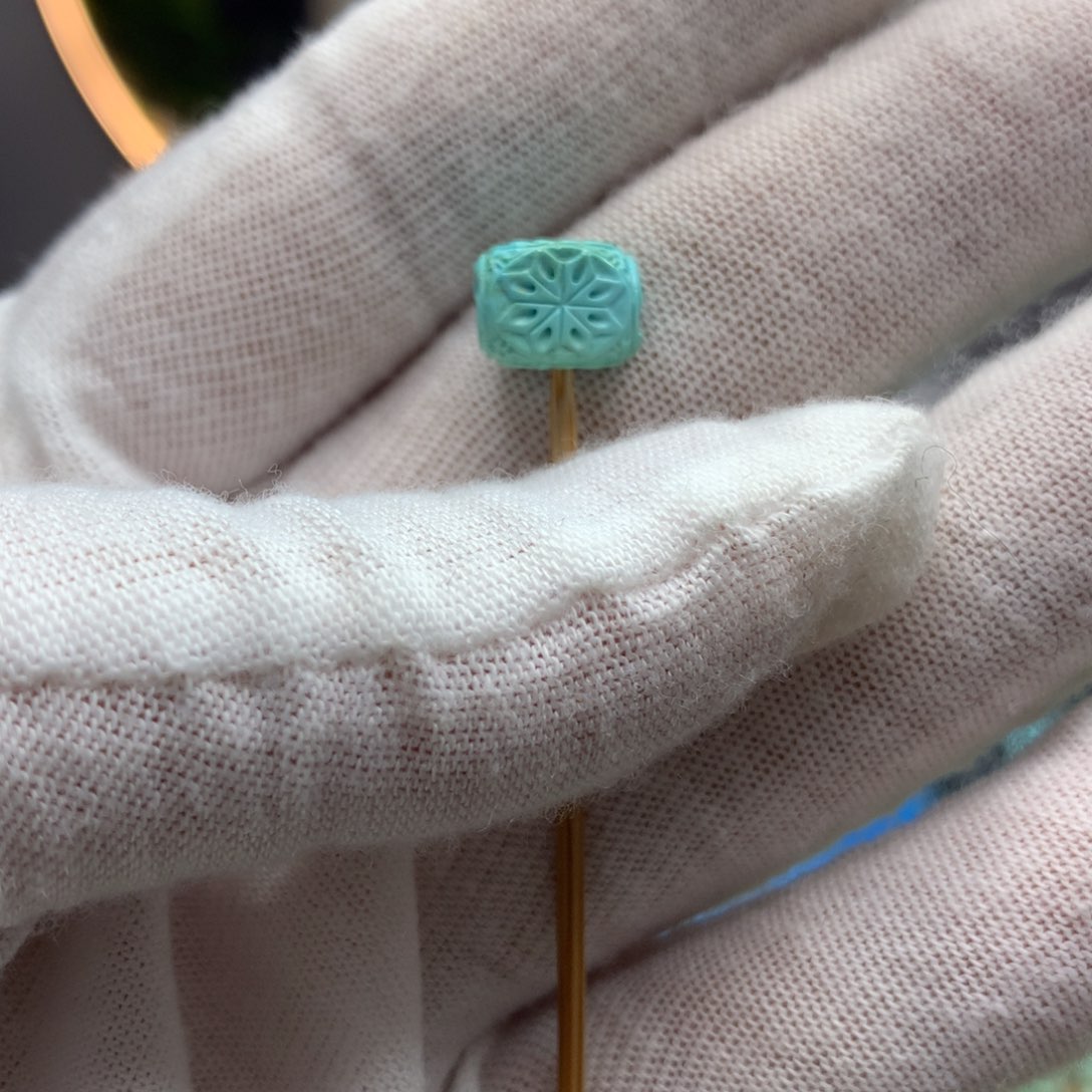 绿松石挂件未镶嵌